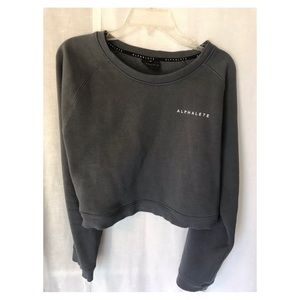 Alphalete cropped crew